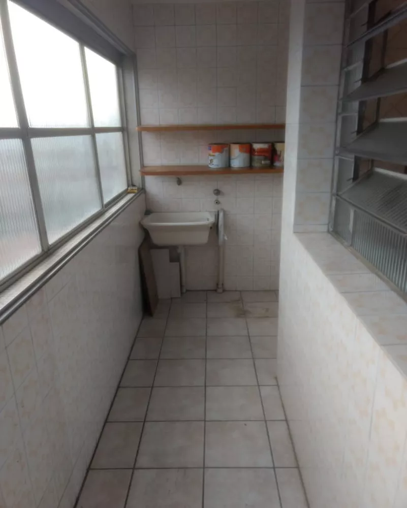 Apartamento à venda com 2 quartos, 67m² - Foto 4