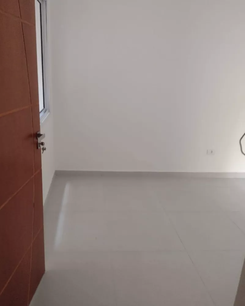 Apartamento à venda com 1 quarto, 28m² - Foto 2