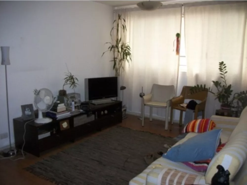 Apartamento para alugar com 2 quartos, 70m² - Foto 3