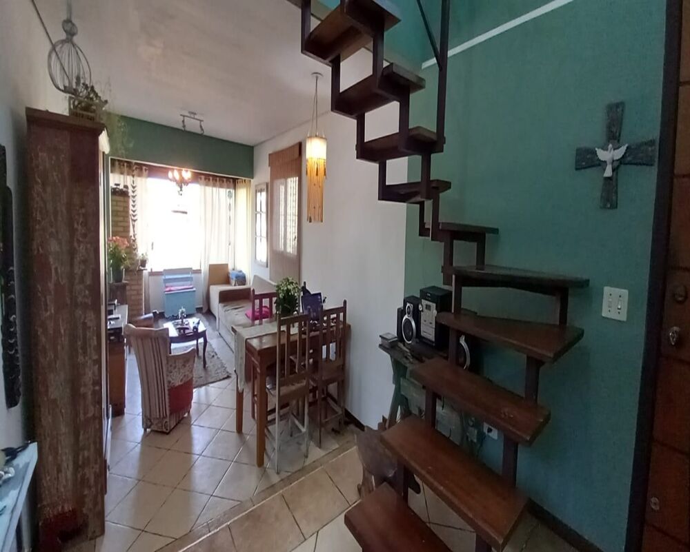 Sobrado, 3 quartos, 256 m² - Foto 1