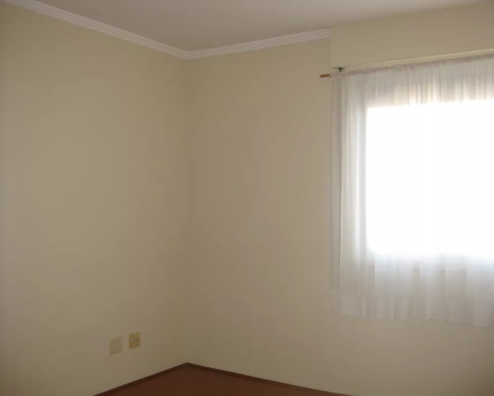 Apartamento para alugar com 2 quartos, 109m² - Foto 13