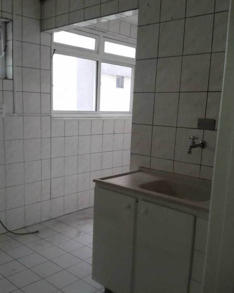 Apartamento para alugar com 1 quarto, 58m² - Foto 4