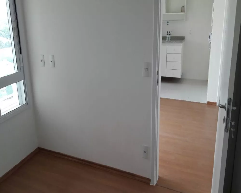 Apartamento à venda com 1 quarto, 50m² - Foto 2