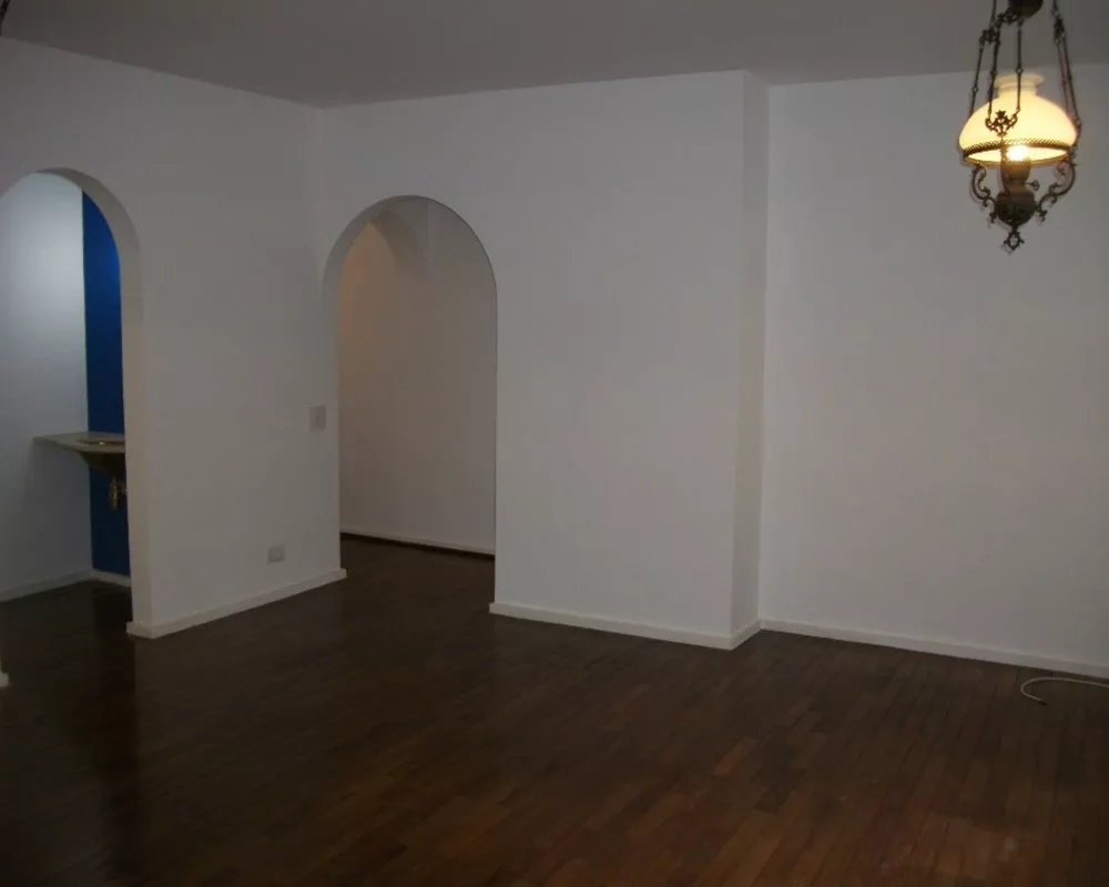 Apartamento para alugar com 3 quartos, 140m² - Foto 12