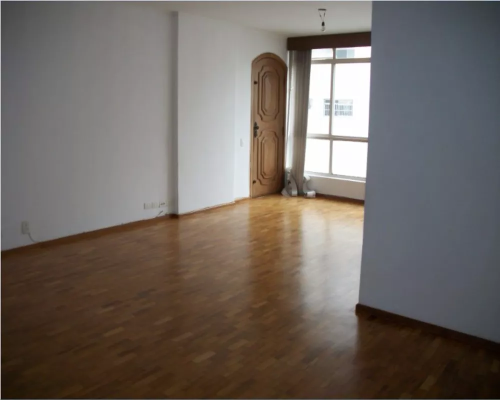 Apartamento à venda com 3 quartos, 108m² - Foto 1