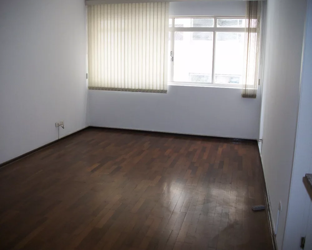 Apartamento para alugar com 3 quartos, 110m² - Foto 1