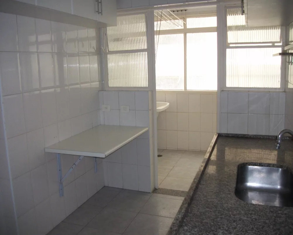 Apartamento para alugar com 3 quartos, 110m² - Foto 2