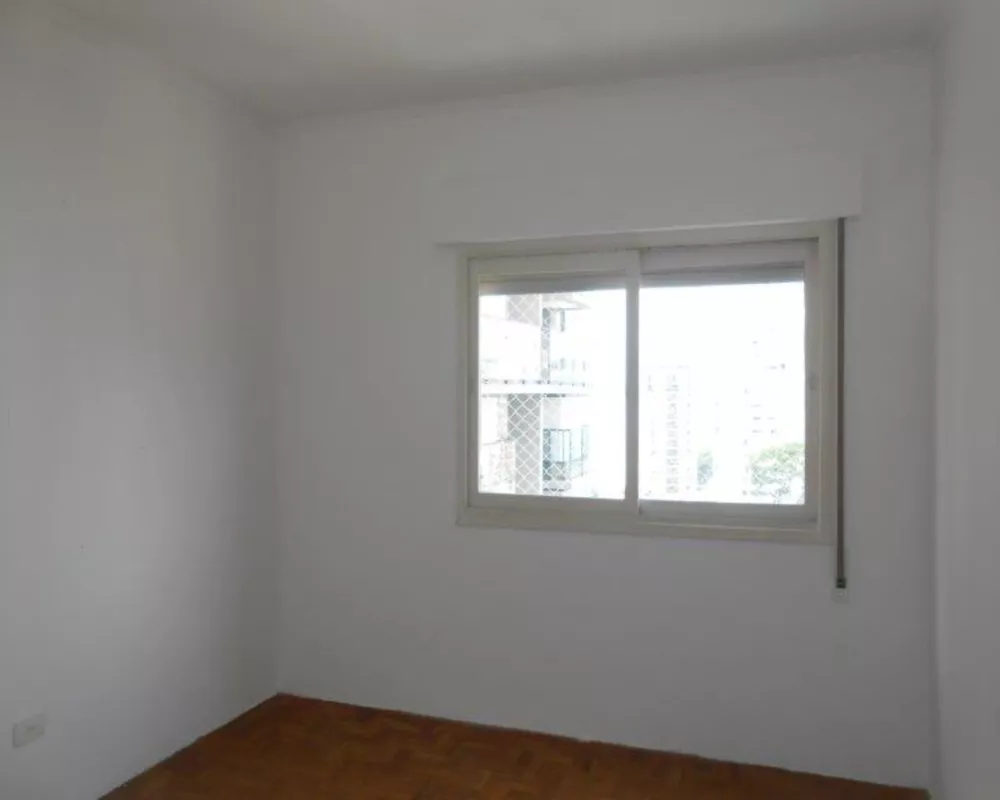 Apartamento para alugar com 2 quartos, 110m² - Foto 10