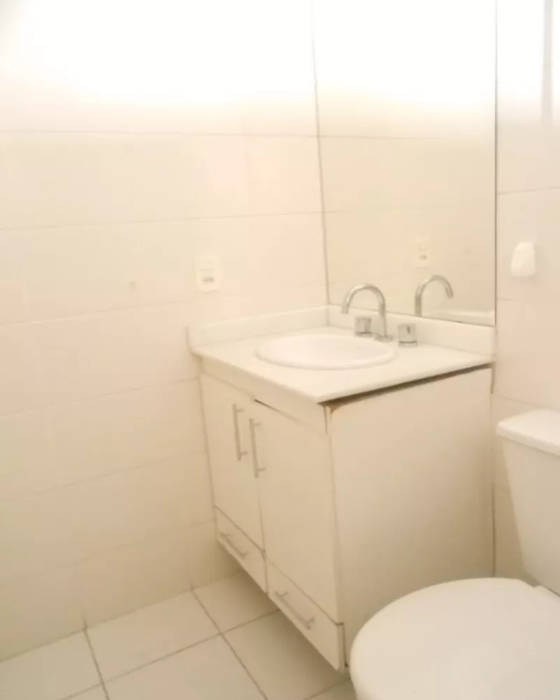 Apartamento para alugar com 3 quartos, 75m² - Foto 5