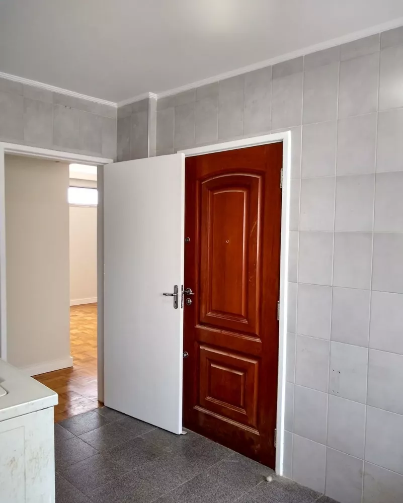 Apartamento à venda com 2 quartos, 72m² - Foto 23