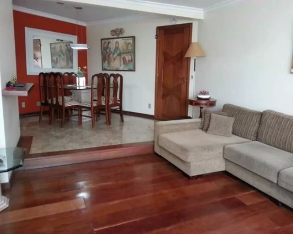 Apartamento à venda com 3 quartos, 128m² - Foto 1