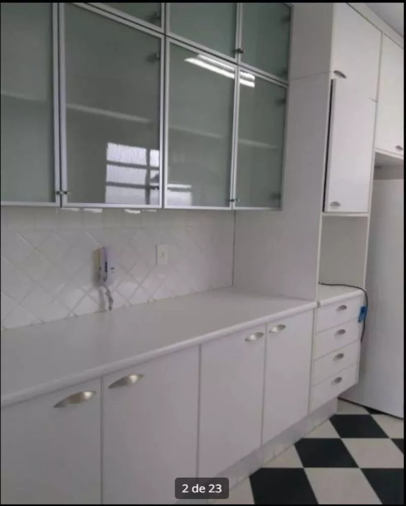 Apartamento para alugar com 3 quartos, 160m² - Foto 3