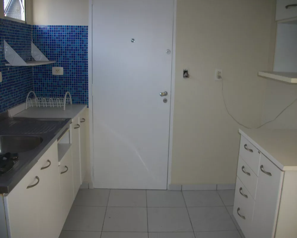 Apartamento para alugar com 4 quartos, 130m² - Foto 7