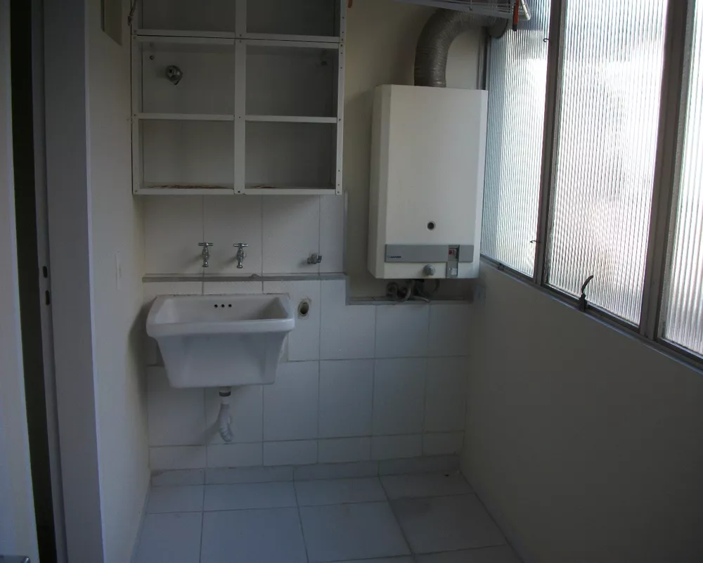 Apartamento para alugar com 4 quartos, 130m² - Foto 8