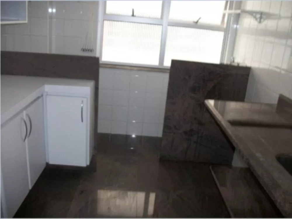 Apartamento para alugar com 2 quartos, 90m² - Foto 3