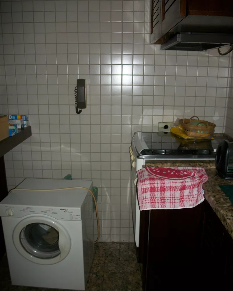 Apartamento à venda com 1 quarto, 50m² - Foto 4