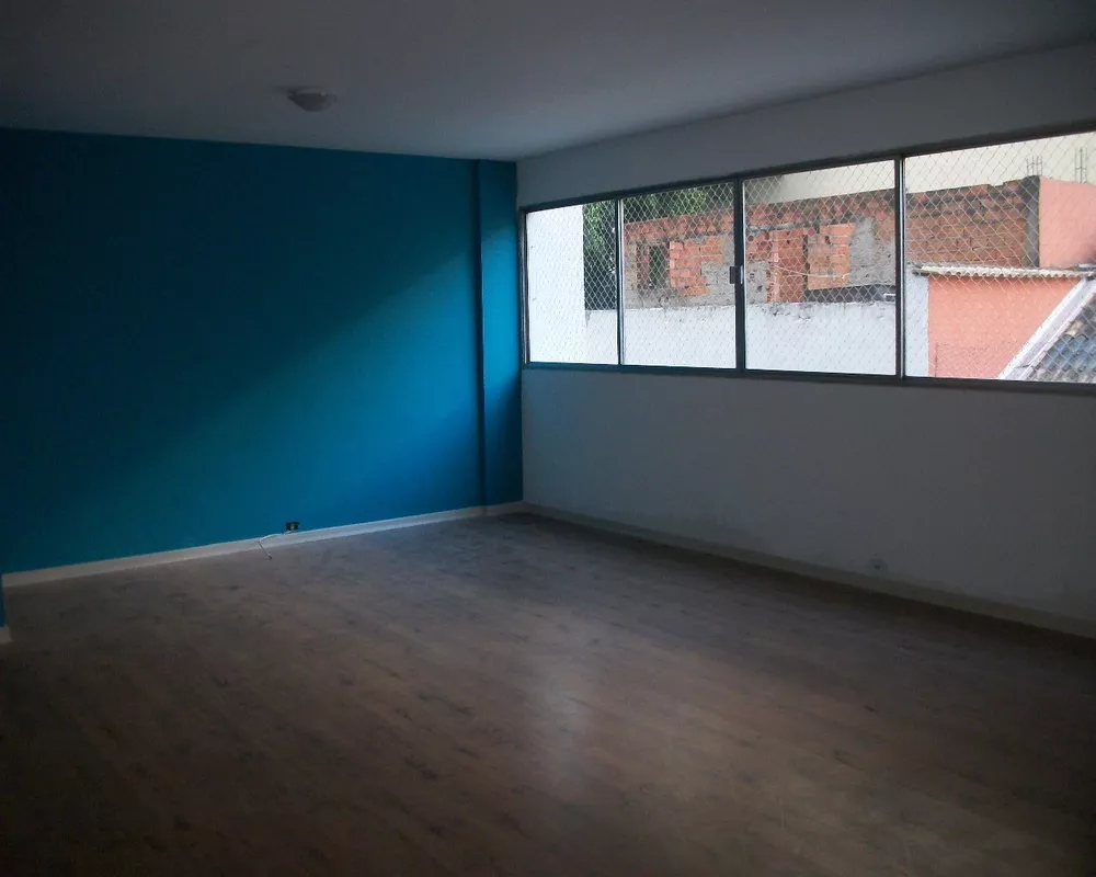 Apartamento à venda com 3 quartos, 138m² - Foto 1