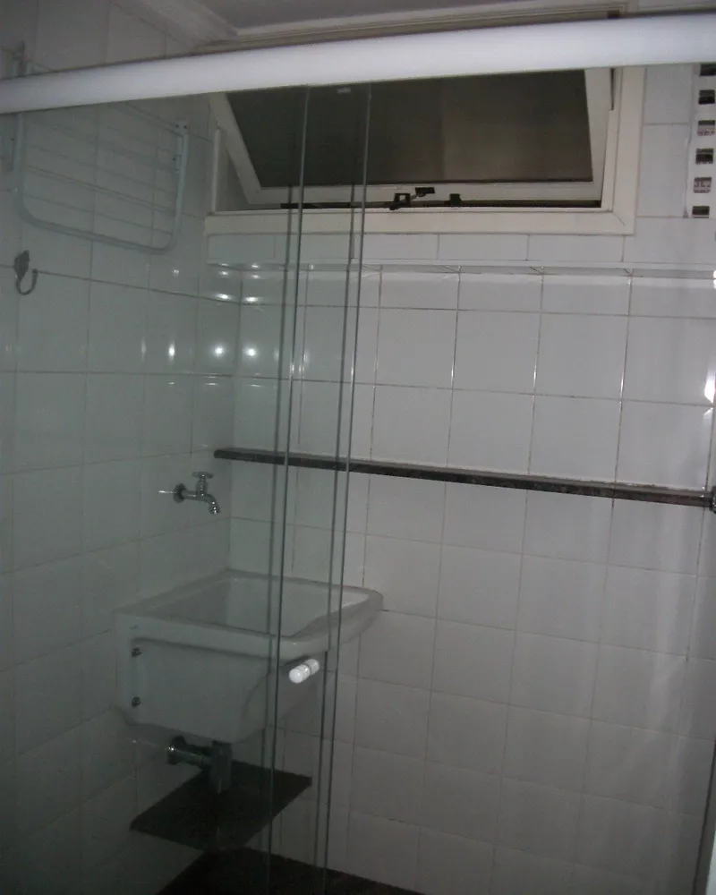 Apartamento para alugar com 1 quarto, 50m² - Foto 4