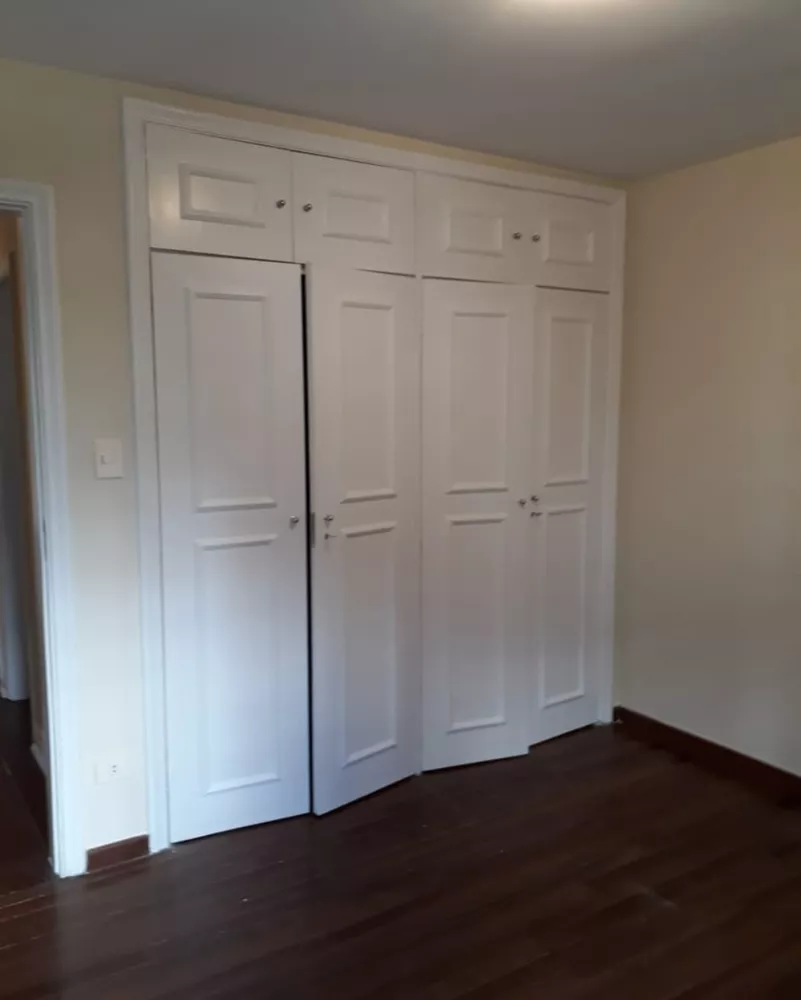 Apartamento para alugar com 3 quartos, 130m² - Foto 8