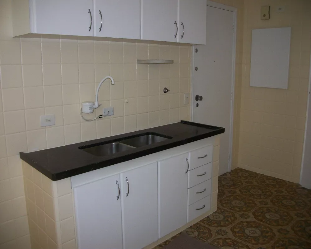 Apartamento para alugar com 3 quartos, 115m² - Foto 6