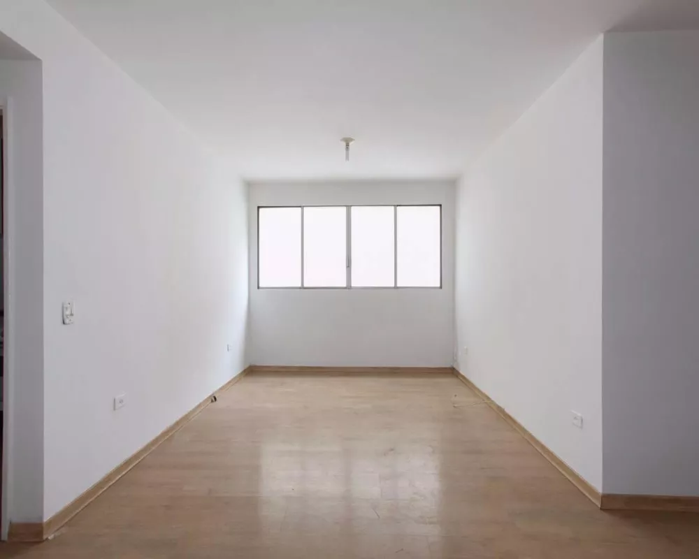 Apartamento para alugar com 2 quartos, 70m² - Foto 3