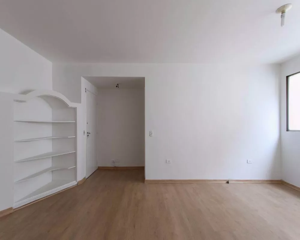 Apartamento para alugar com 2 quartos, 70m² - Foto 2