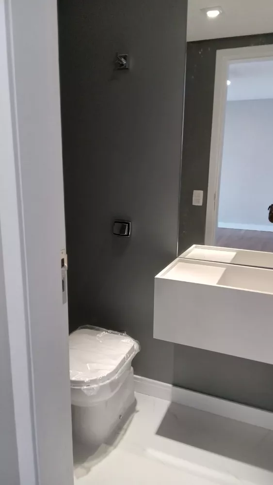 Apartamento para alugar com 3 quartos, 130m² - Foto 4