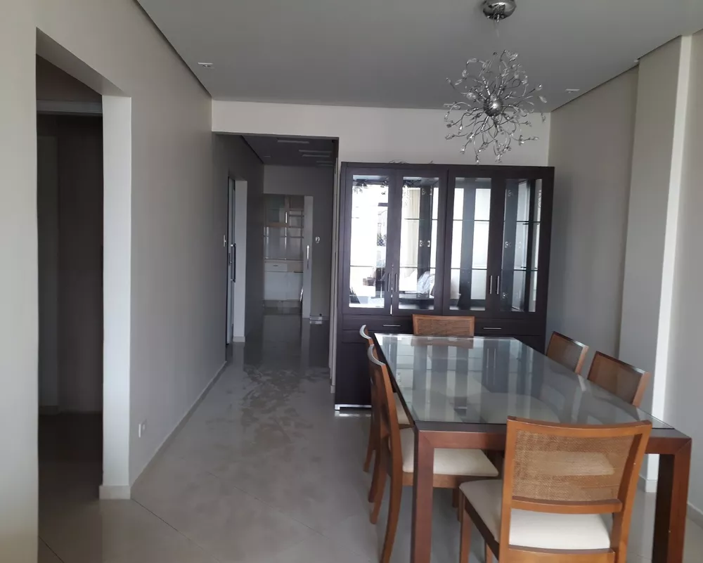 Apartamento para alugar com 3 quartos, 120m² - Foto 8