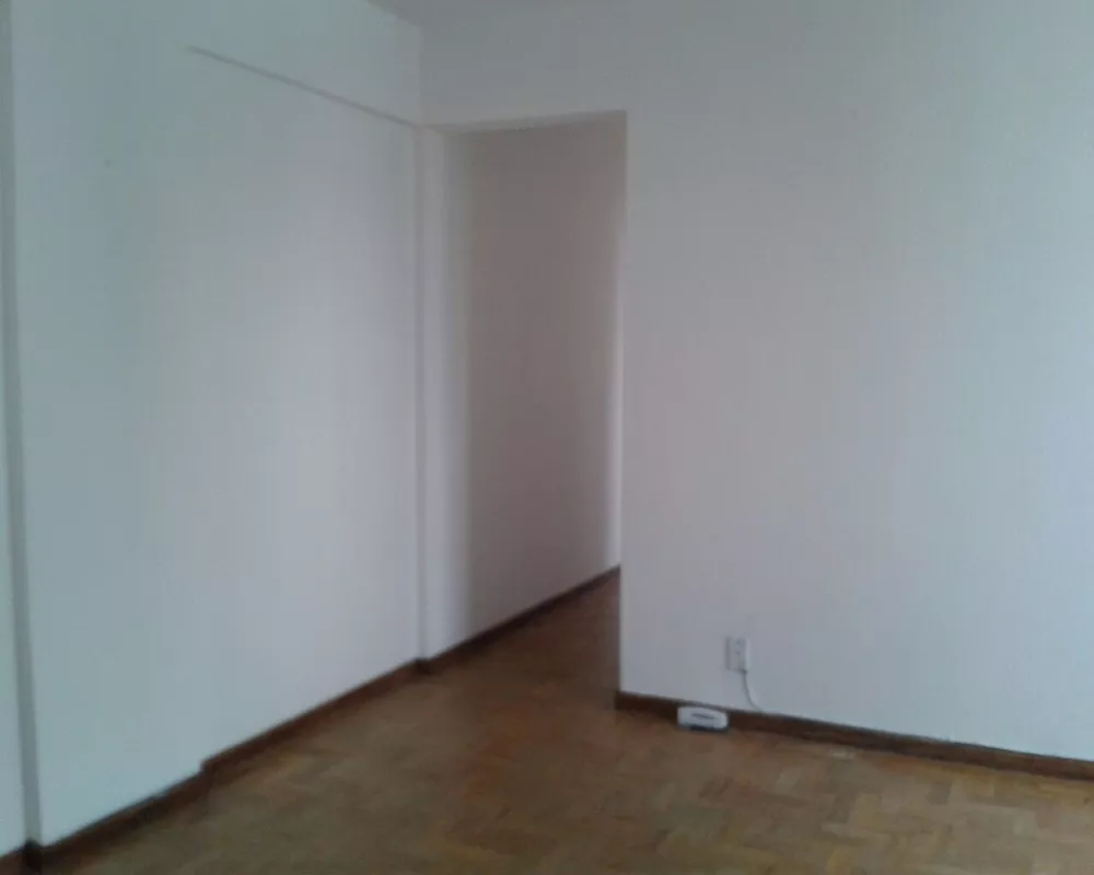 Apartamento para alugar com 2 quartos, 100m² - Foto 8