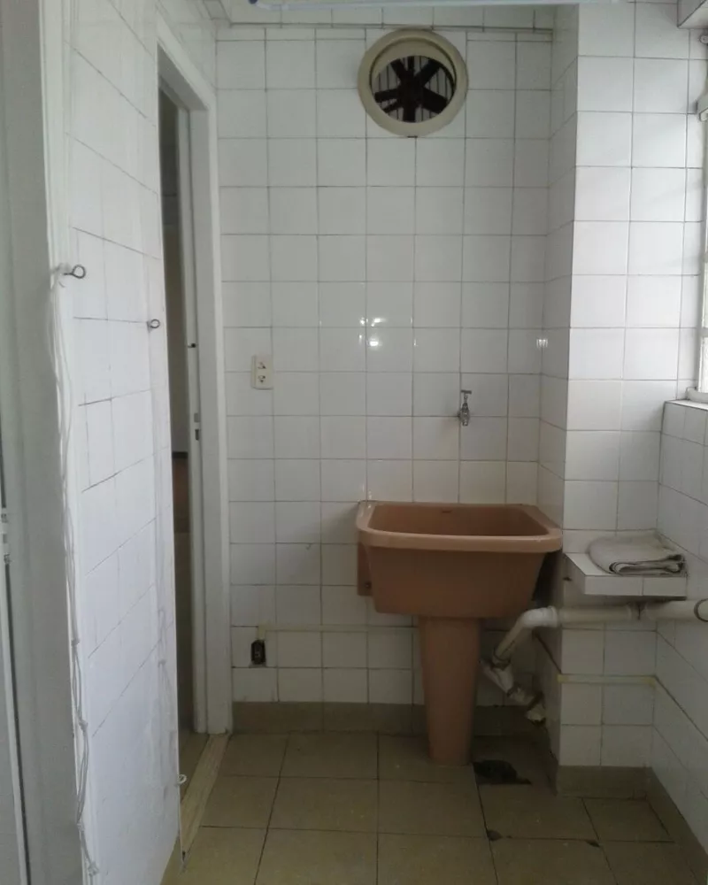 Apartamento para alugar com 2 quartos, 100m² - Foto 4