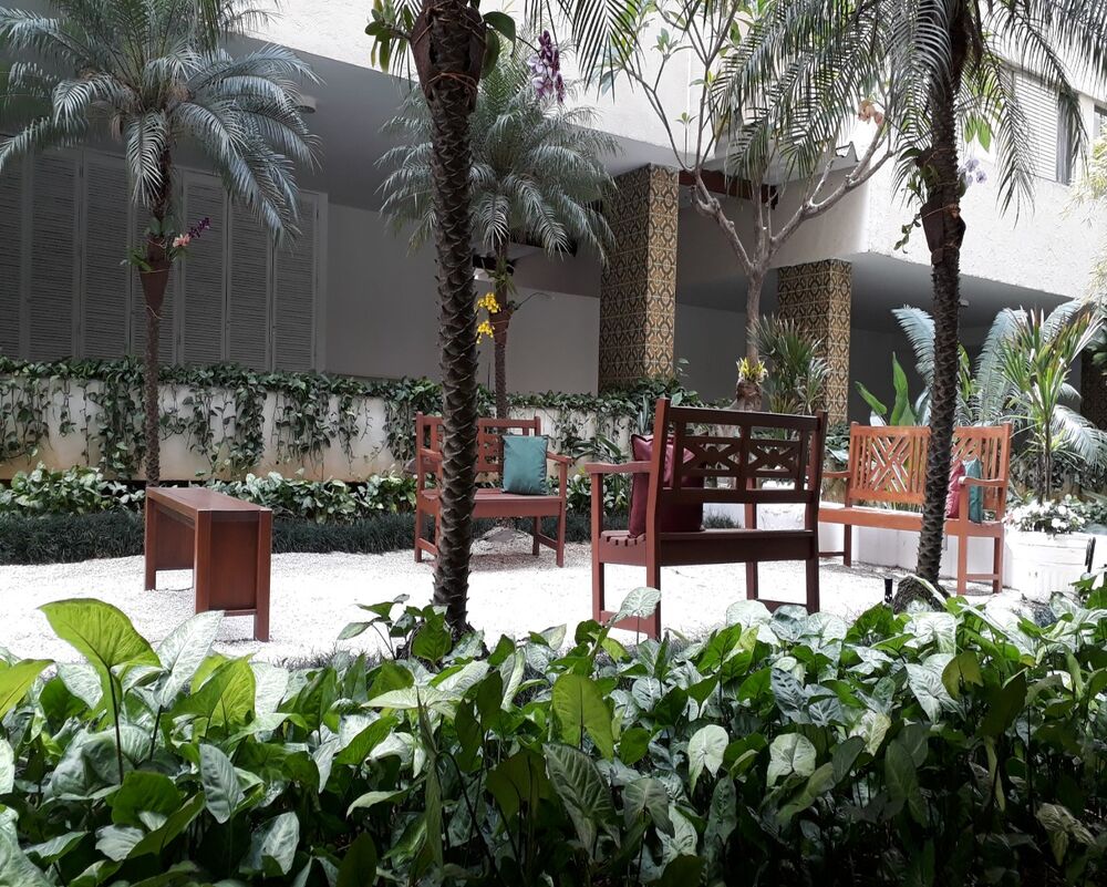 Apartamento para alugar com 2 quartos, 70m² - Foto 16