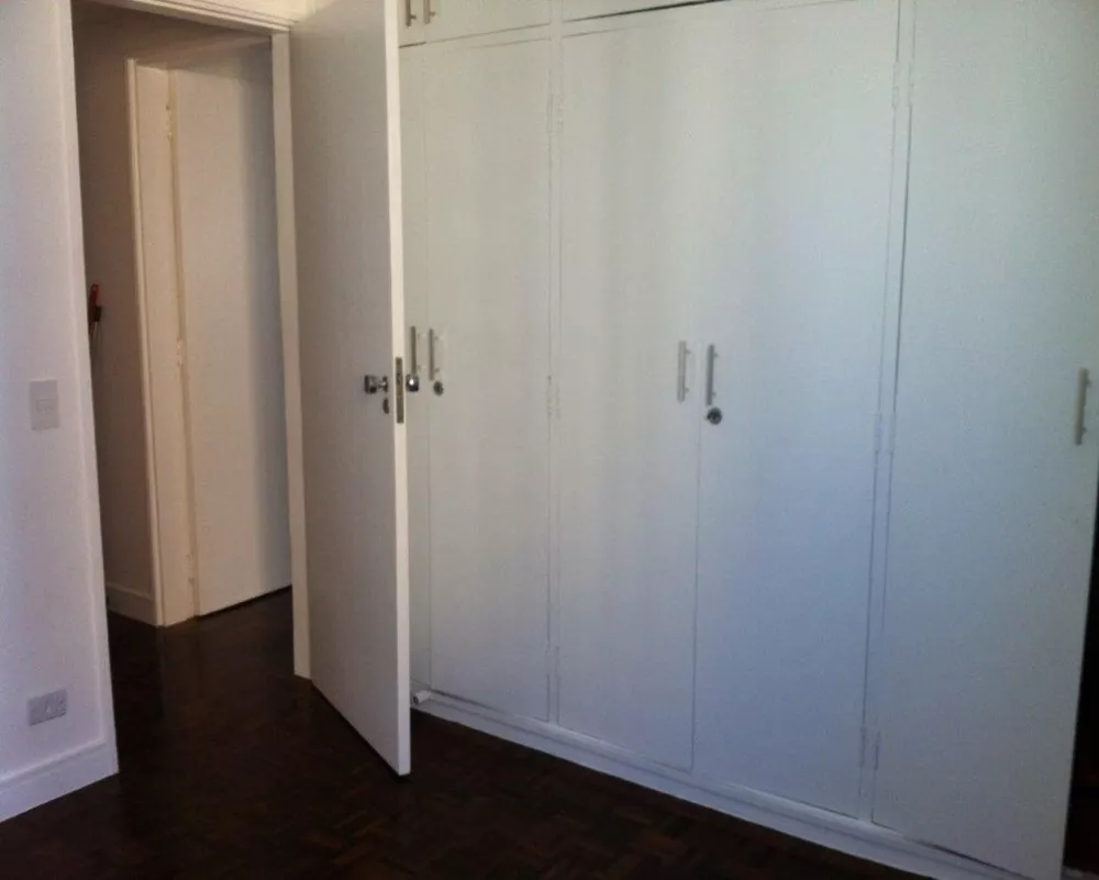 Apartamento para alugar com 2 quartos, 97m² - Foto 3