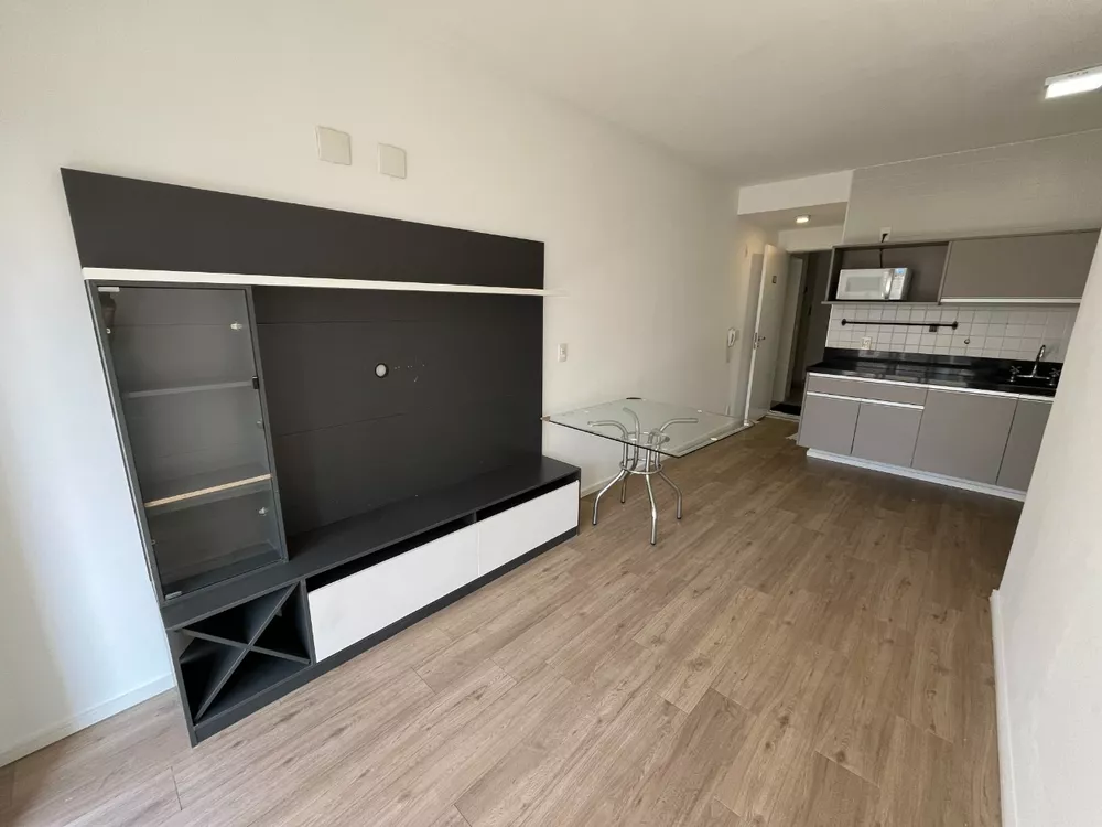 Apartamento para alugar com 1 quarto, 43m² - Foto 2