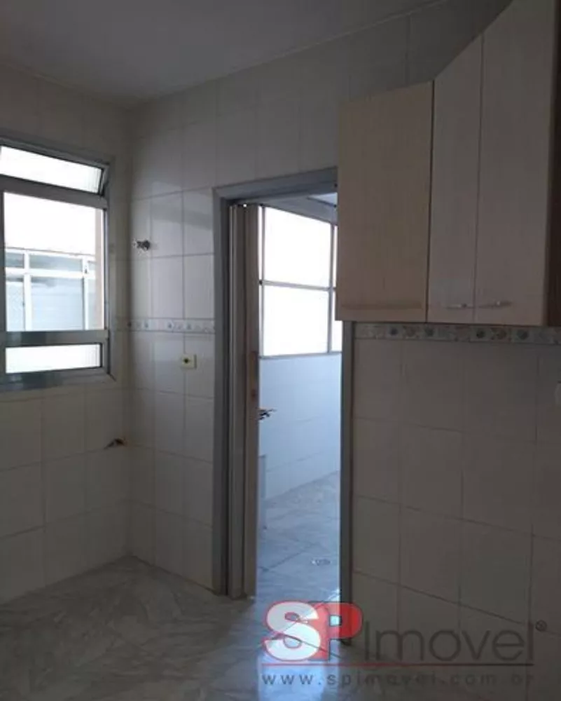 Apartamento para alugar com 3 quartos, 85m² - Foto 5