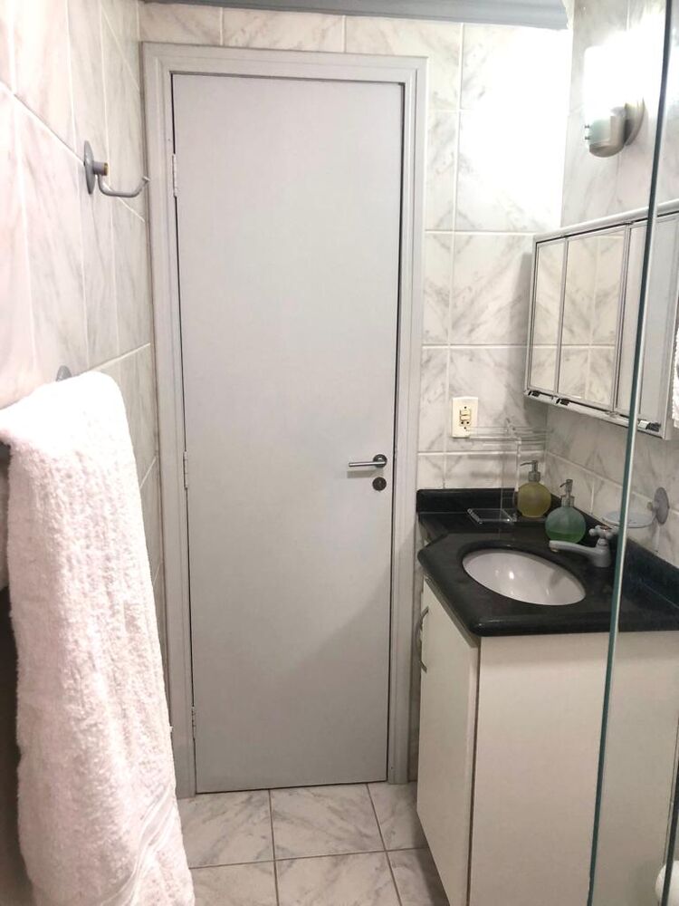 Apartamento à venda com 2 quartos, 137m² - Foto 3