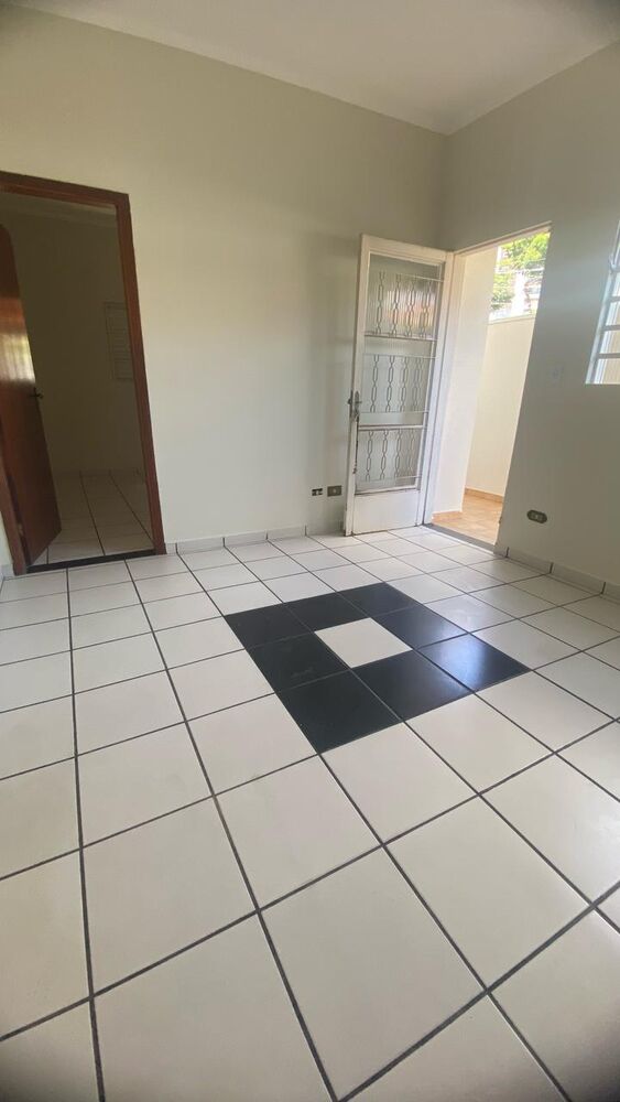 Casa para alugar com 4 quartos, 155m² - Foto 3