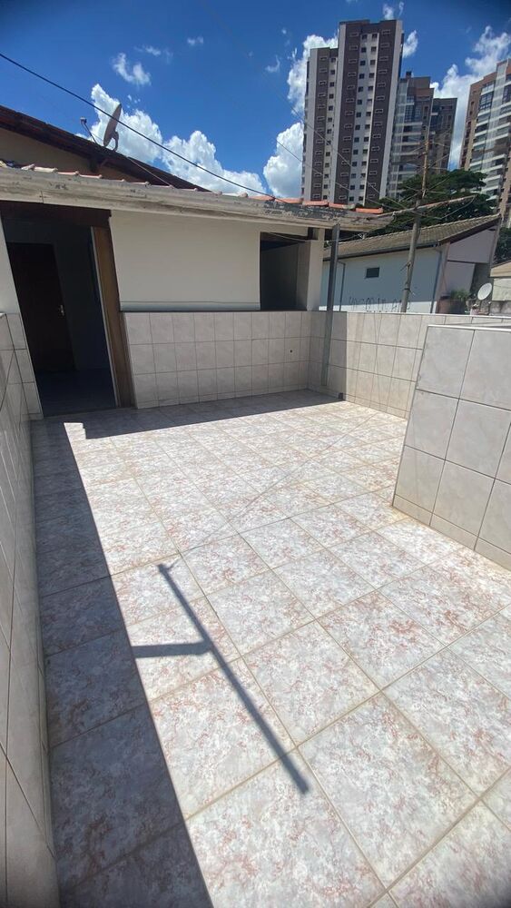 Casa para alugar com 4 quartos, 155m² - Foto 15