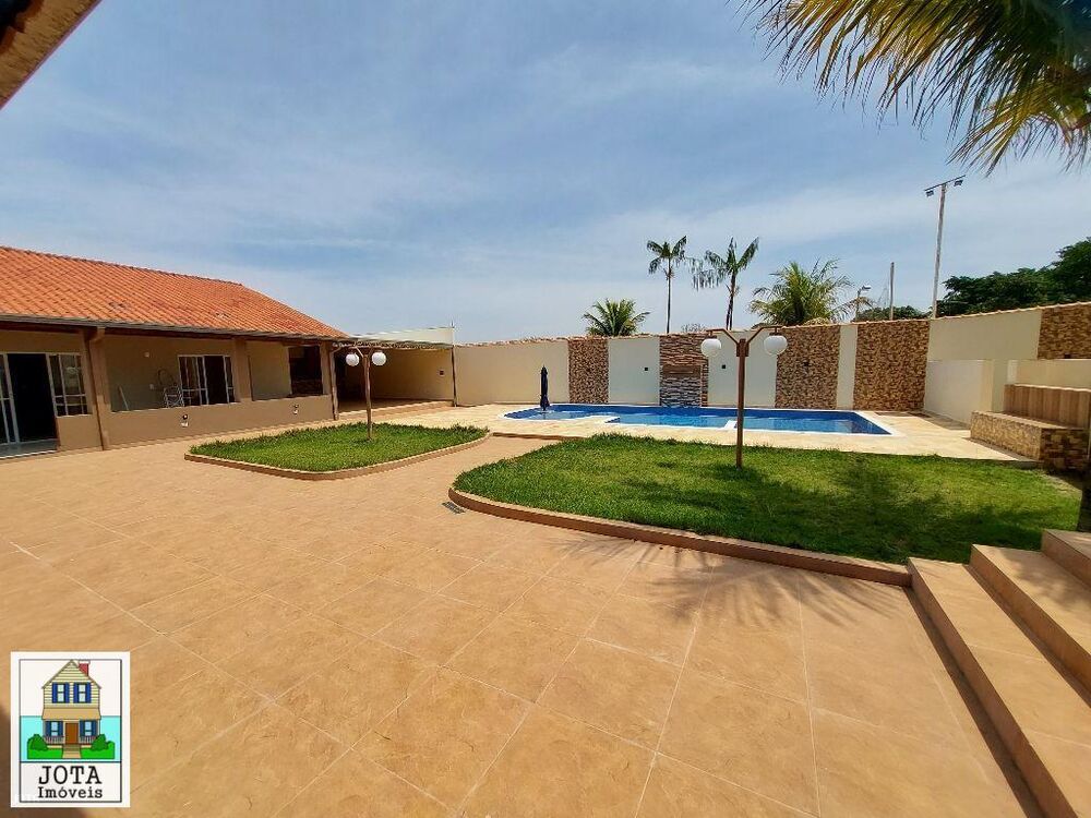 Chácara à venda com 3 quartos, 1000m² - Foto 1