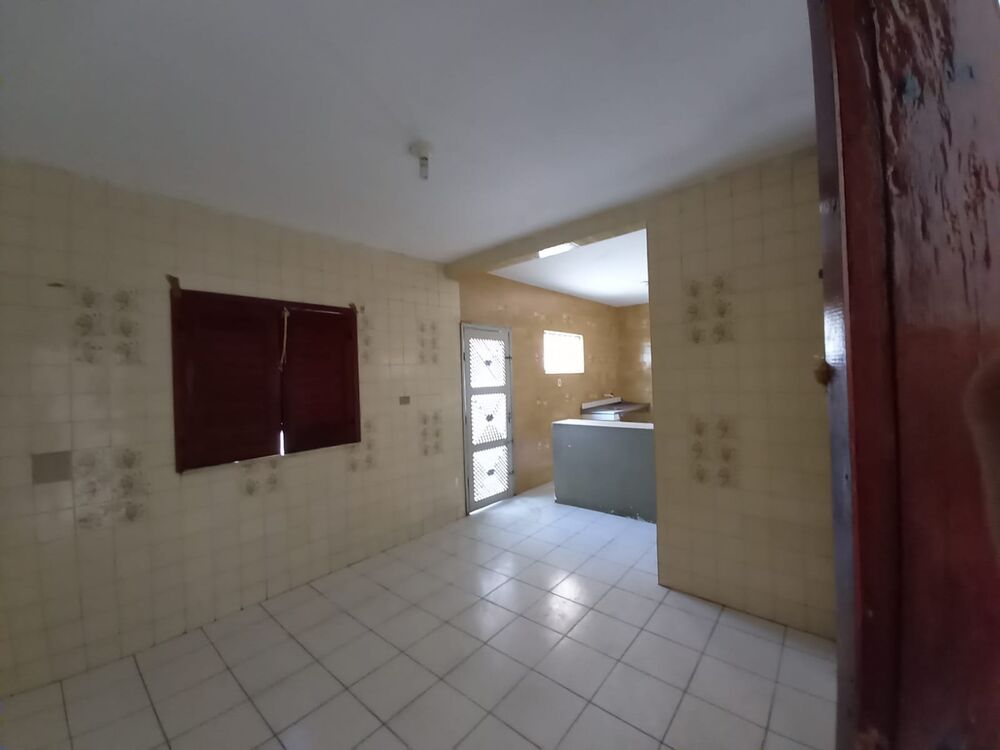 Casa à venda com 3 quartos, 200m² - Foto 5