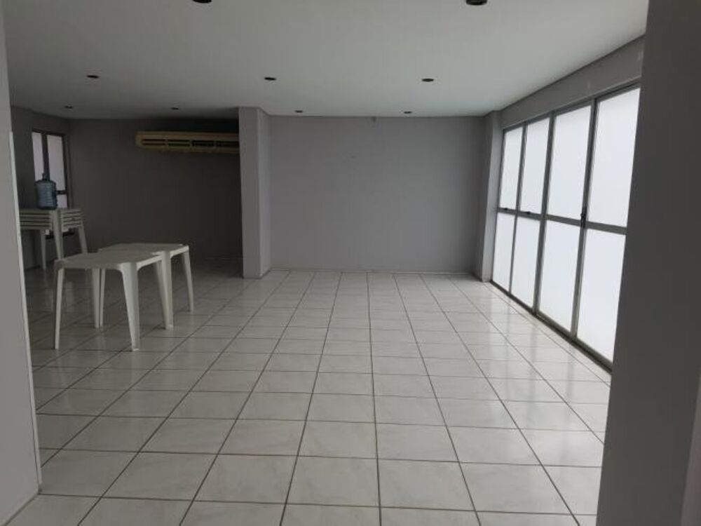 Apartamento à venda com 3 quartos, 97m² - Foto 6