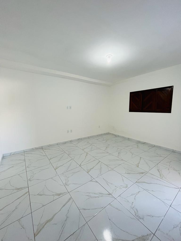 Casa à venda com 4 quartos, 150m² - Foto 11