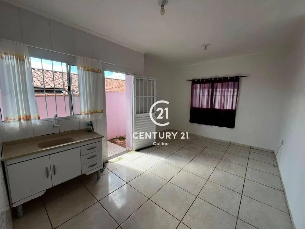 Casa, 2 quartos, 80 m² - Foto 1