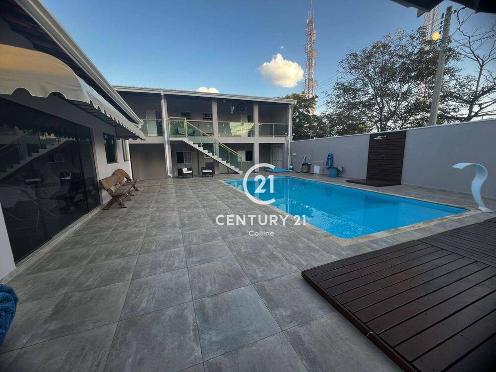 Sobrado, 3 quartos, 320 m² - Foto 1