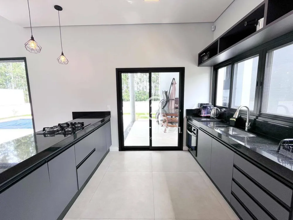 Sobrado, 3 quartos, 229 m² - Foto 5