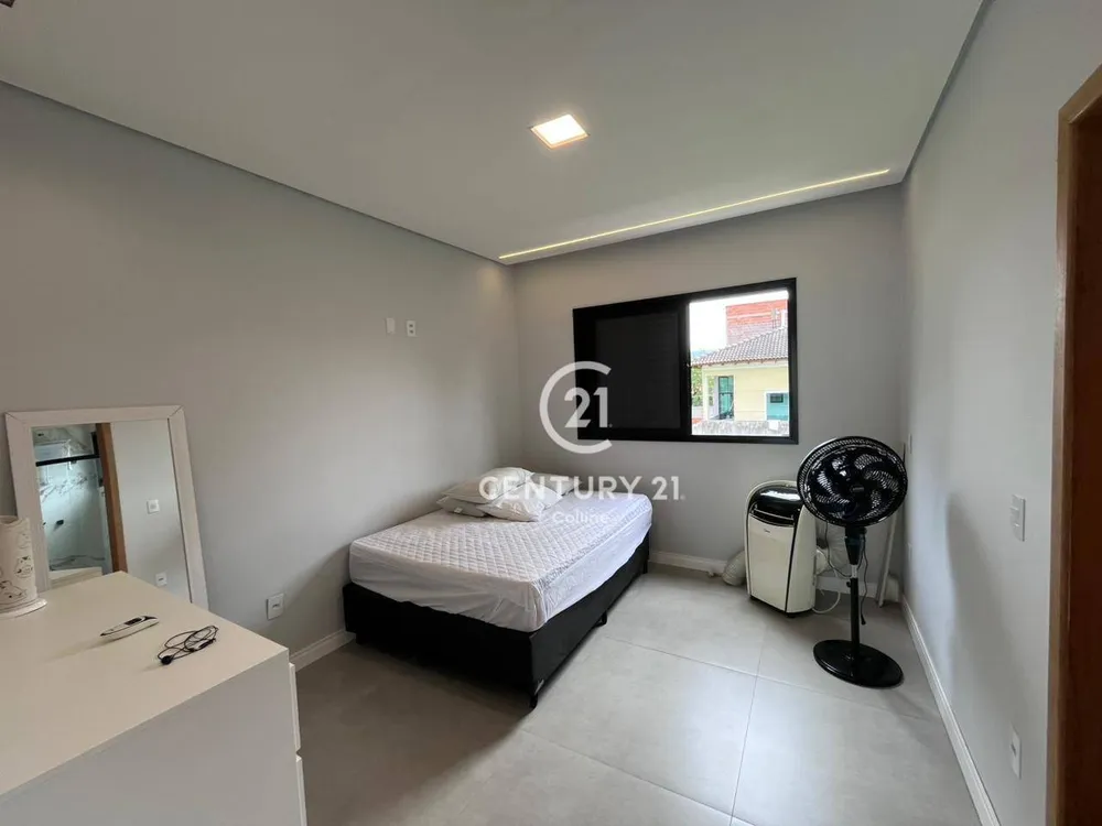 Sobrado, 3 quartos, 229 m² - Foto 13