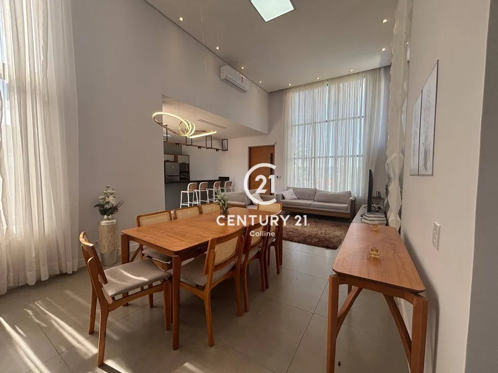 Casa, 3 quartos, 170 m² - Foto 1