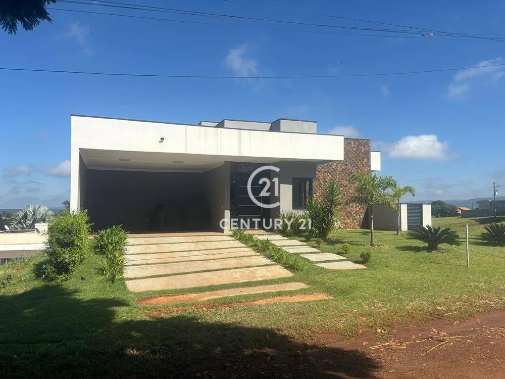 Sobrado, 3 quartos, 236 m² - Foto 1