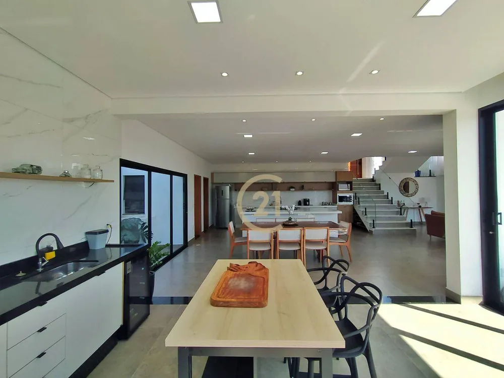 Sobrado, 4 quartos, 305 m² - Foto 10