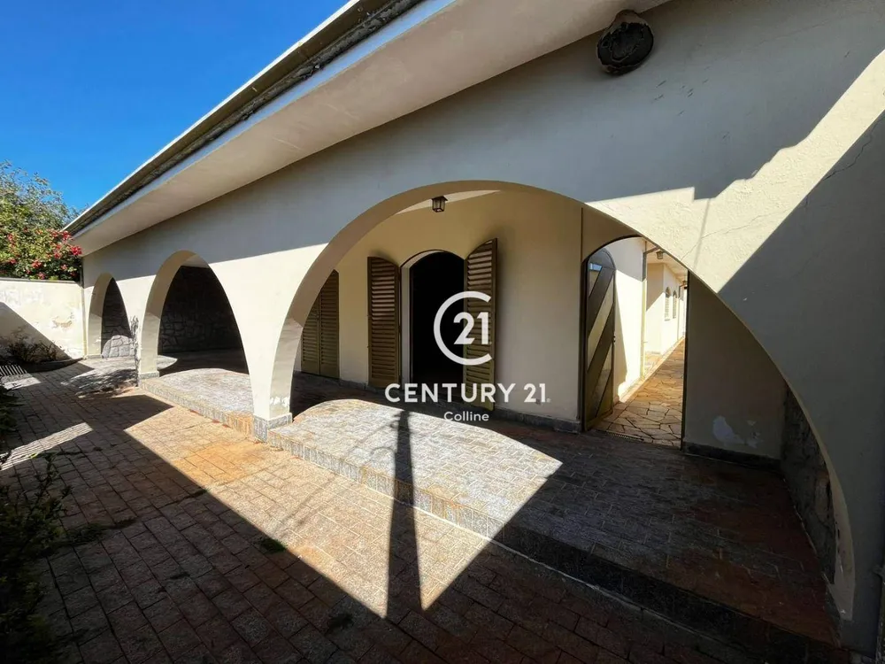 Casa, 3 quartos, 192 m² - Foto 1