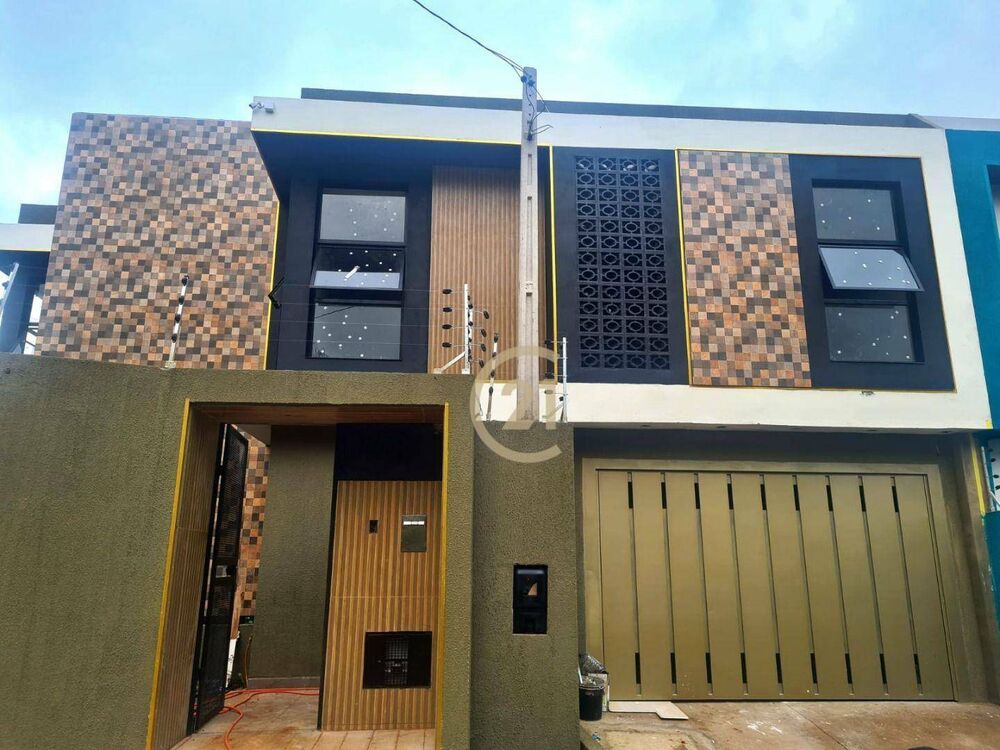 Sobrado, 3 quartos, 196 m² - Foto 2